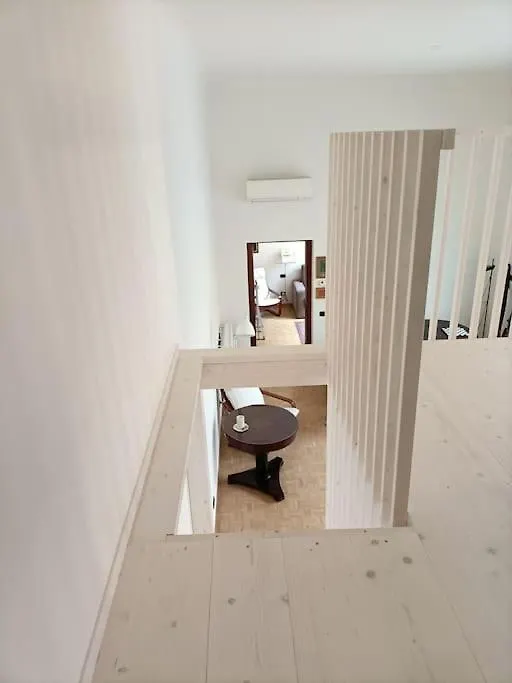 Apartment Ferienwohnung Silenzioso Loft Vicino Alla Stazione Centrale Mailand