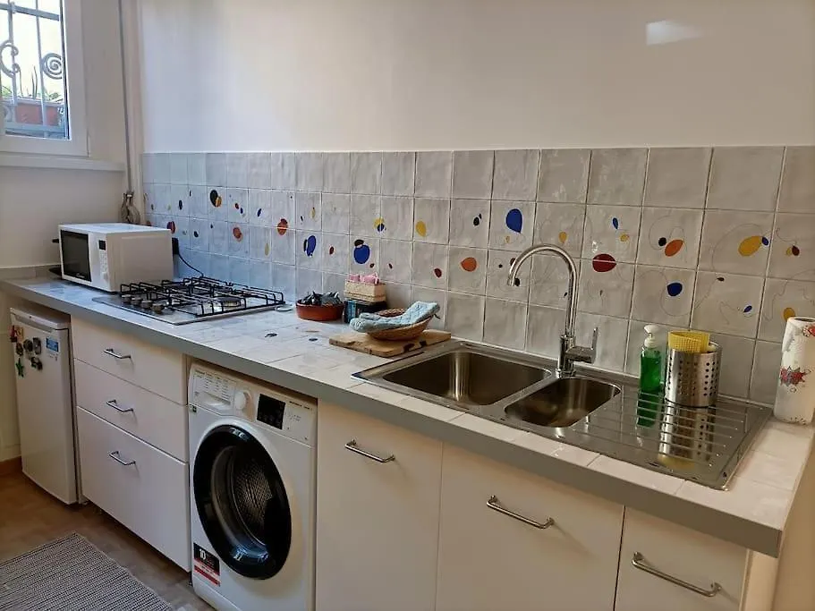 Apartment Ferienwohnung Silenzioso Loft Vicino Alla Stazione Centrale Mailand Italien